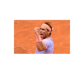 Nadal thắng ngược vòng một Rome Masters